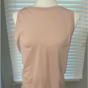 Lululemon pink tank